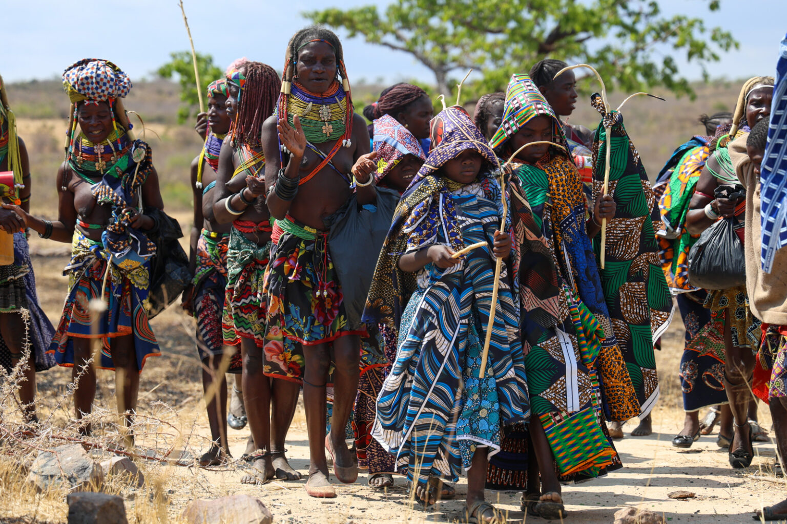 Tribus de Angola